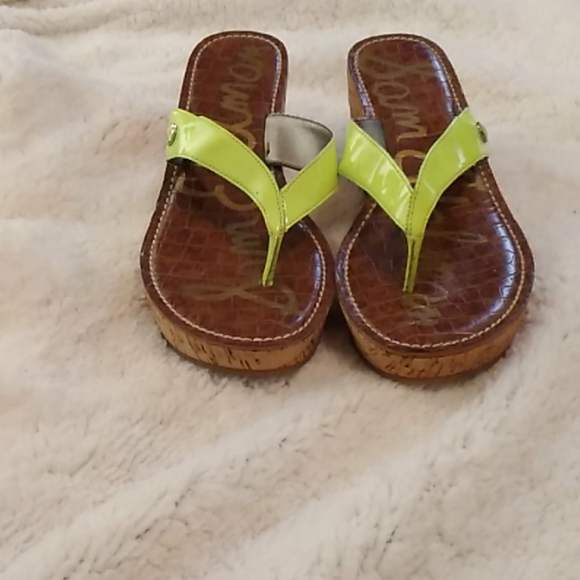 Sam Edelman Romy Wedges - Picture 2 of 6